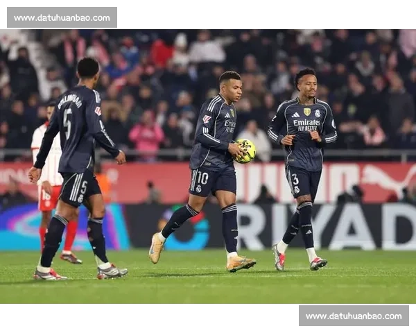 姆巴佩火线复出战尤文，吕迪格领衔皇马三中卫迎强敌